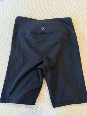 GAP Black GapFit High-Waist Biker Shorts 9”